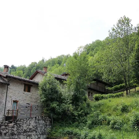 La Casina Di Lavi By Holiday World Daire *